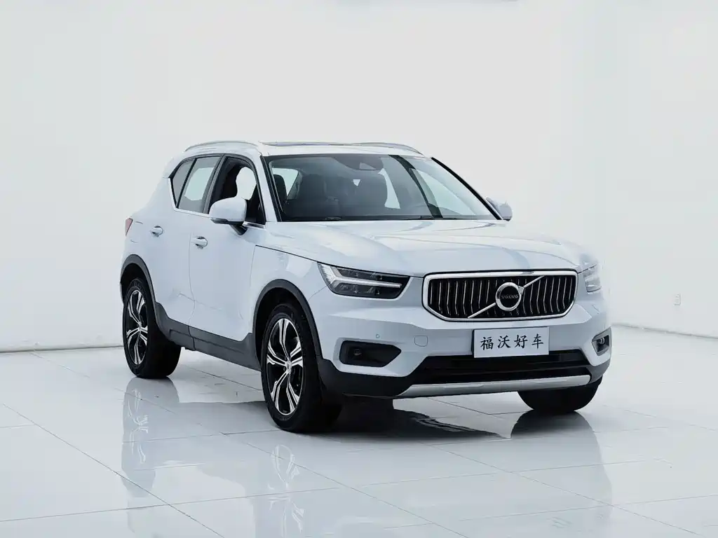 Volvo XC40 2020 — фото 3