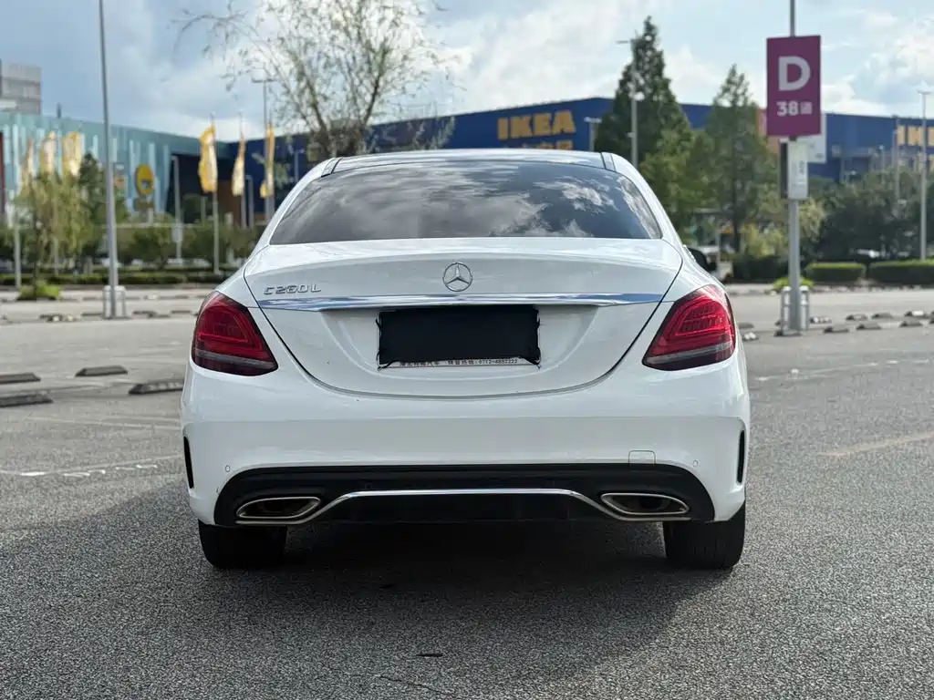 Mercedes-Benz C-Class 2018