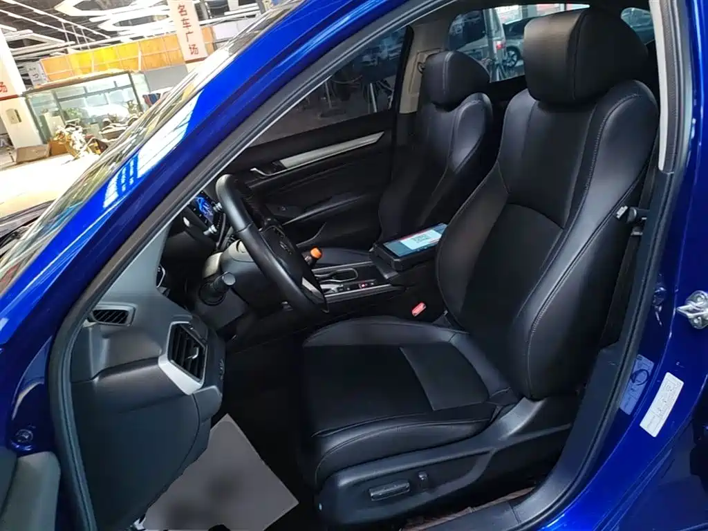 Honda Accord 2021 — фото 14