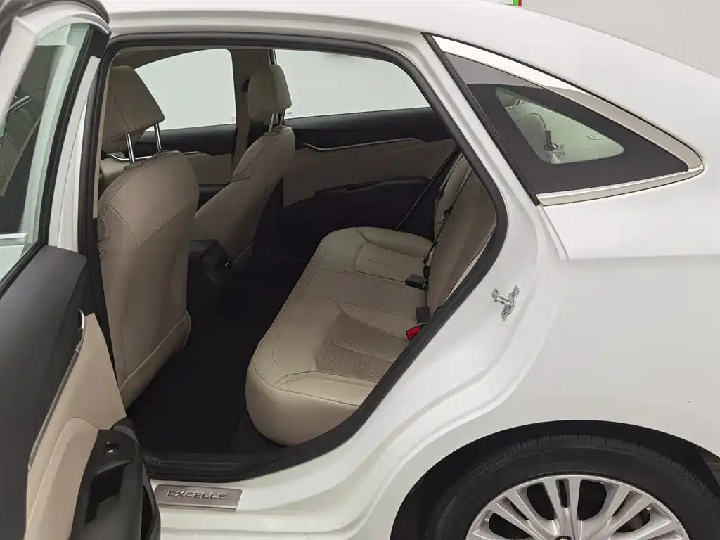 Buick Excelle 2017 — фото 15