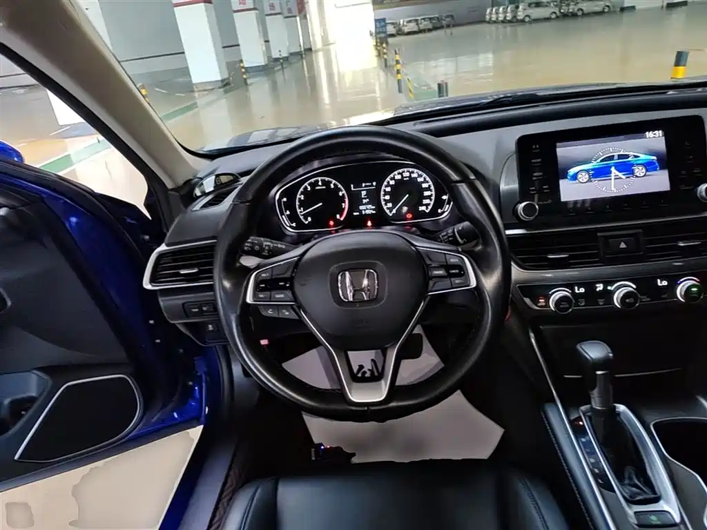 Honda Accord 2021 — фото 10