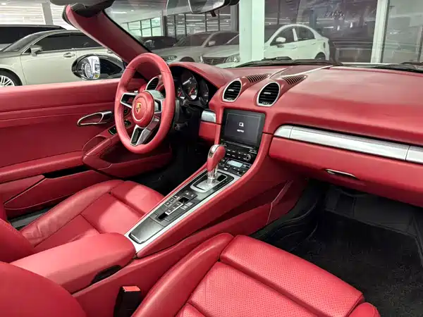 Porsche 718 2017