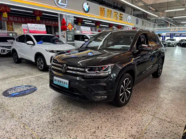 Volkswagen Tharu 2022