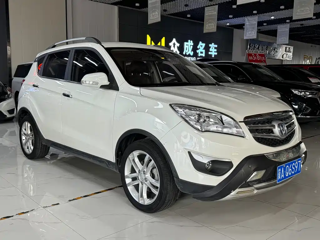 Changan CS35 2015 — фото 3