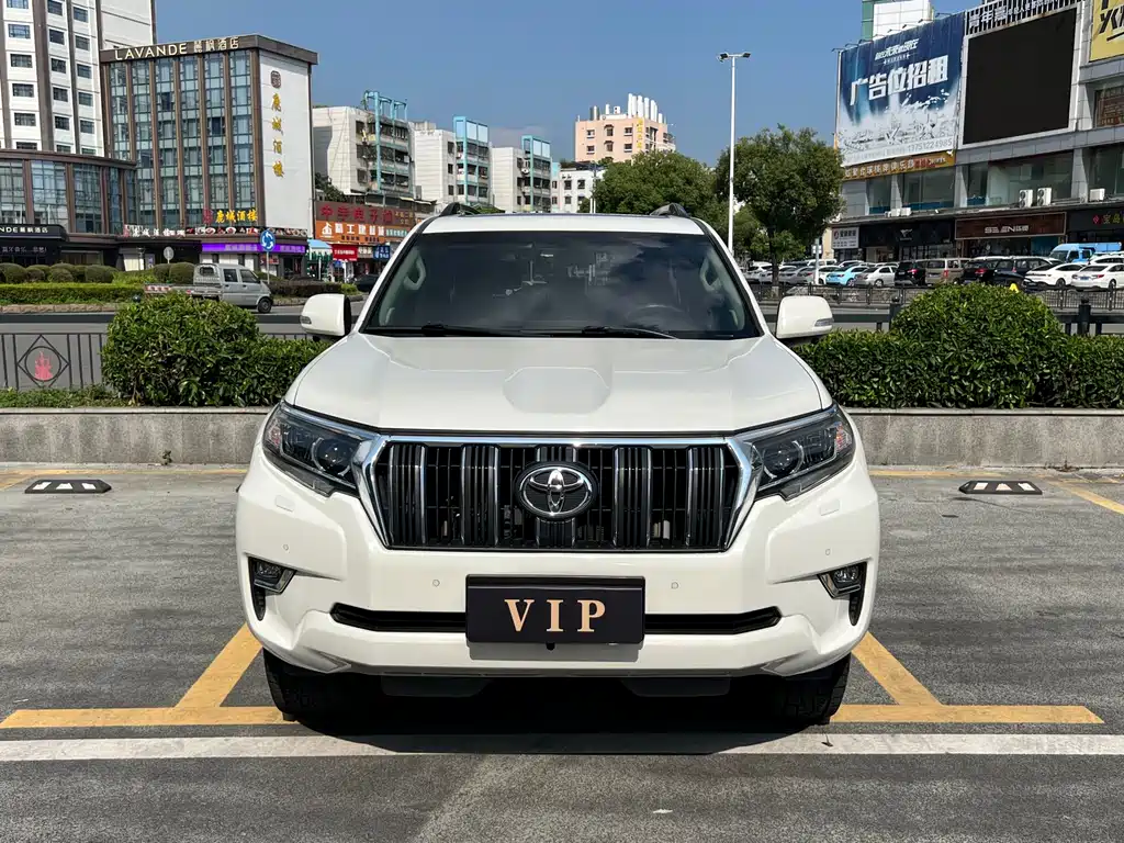 Toyota Prado 2018 — фото 2