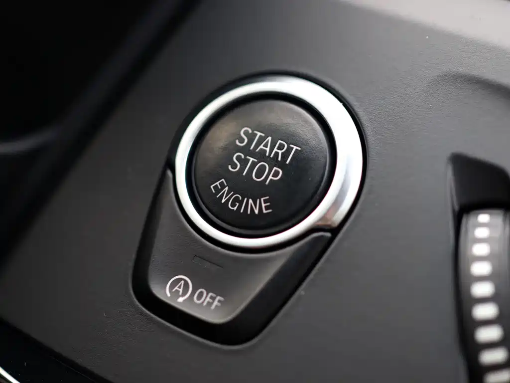 BMW 1 Series 2018 — фото 15