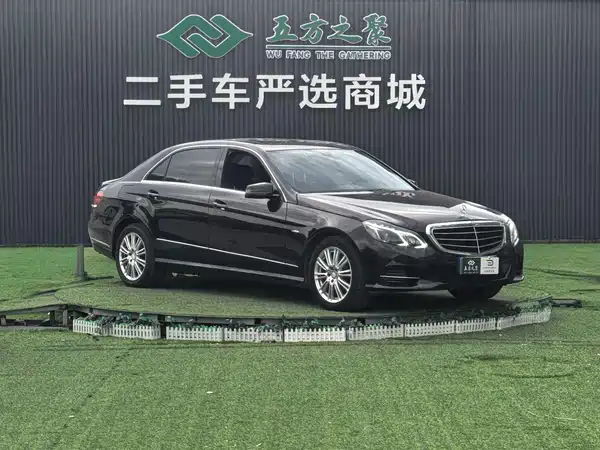 Mercedes-Benz E-Class 2012