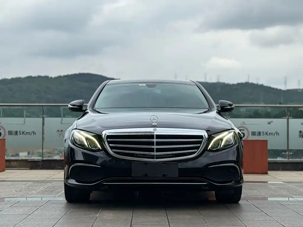 Mercedes-Benz E-Class 2018