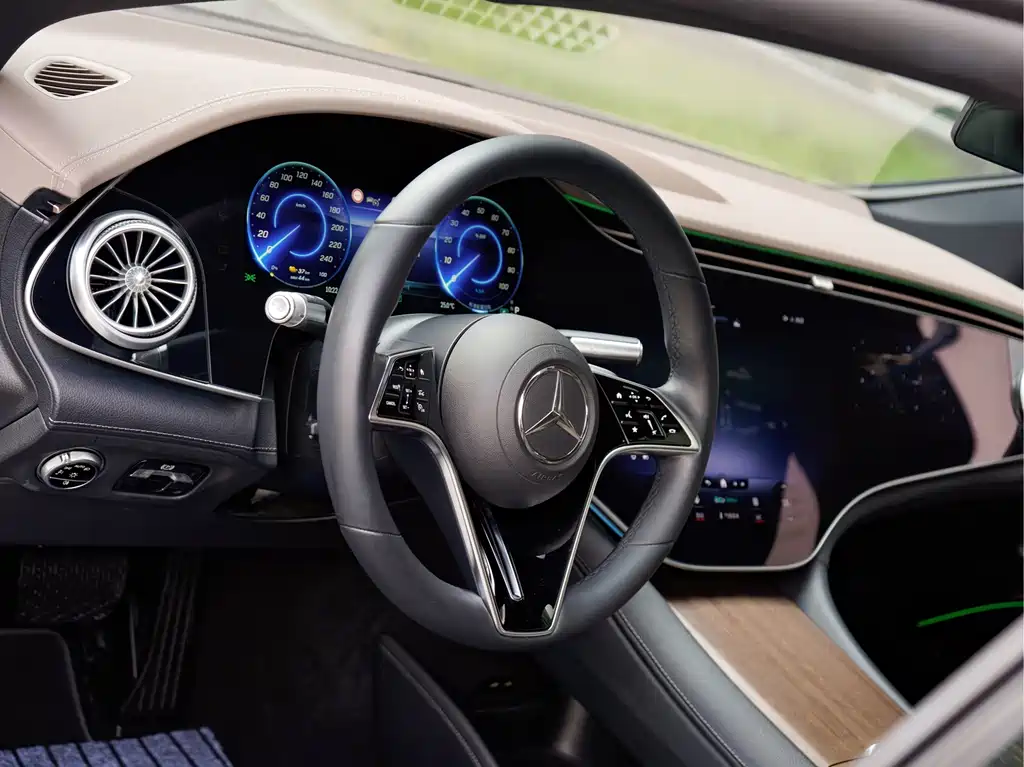 Mercedes-Benz EQS 2024 — фото 10