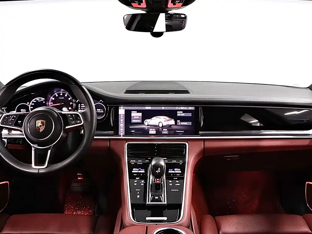 Porsche Panamera 2019 — фото 19