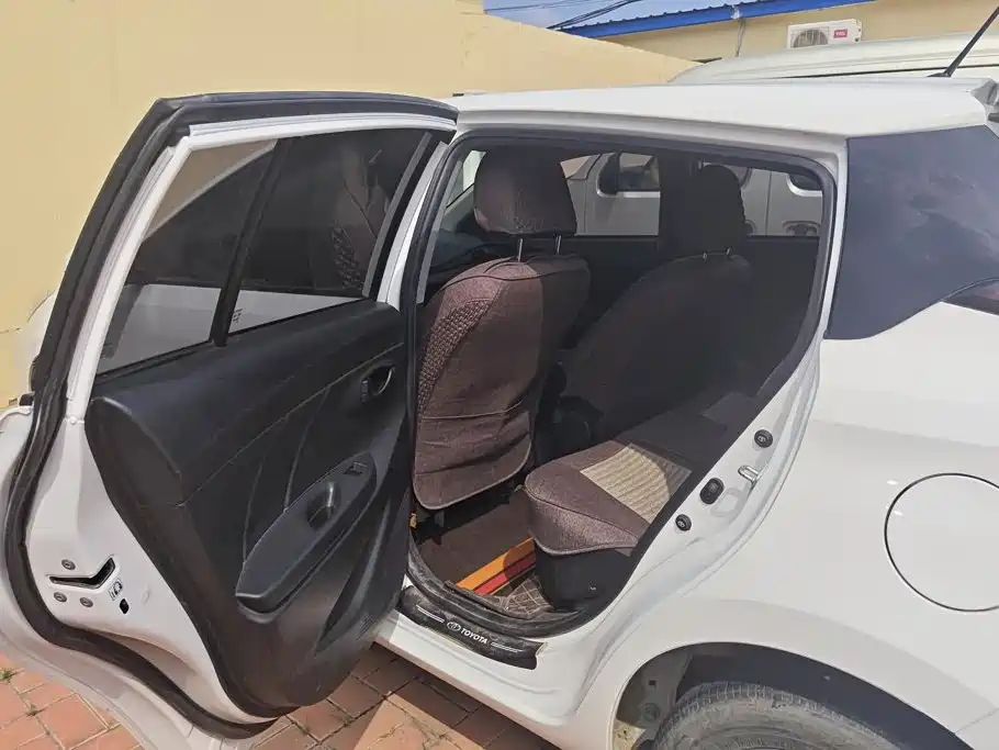 Toyota Vios FS 2023 — фото 11