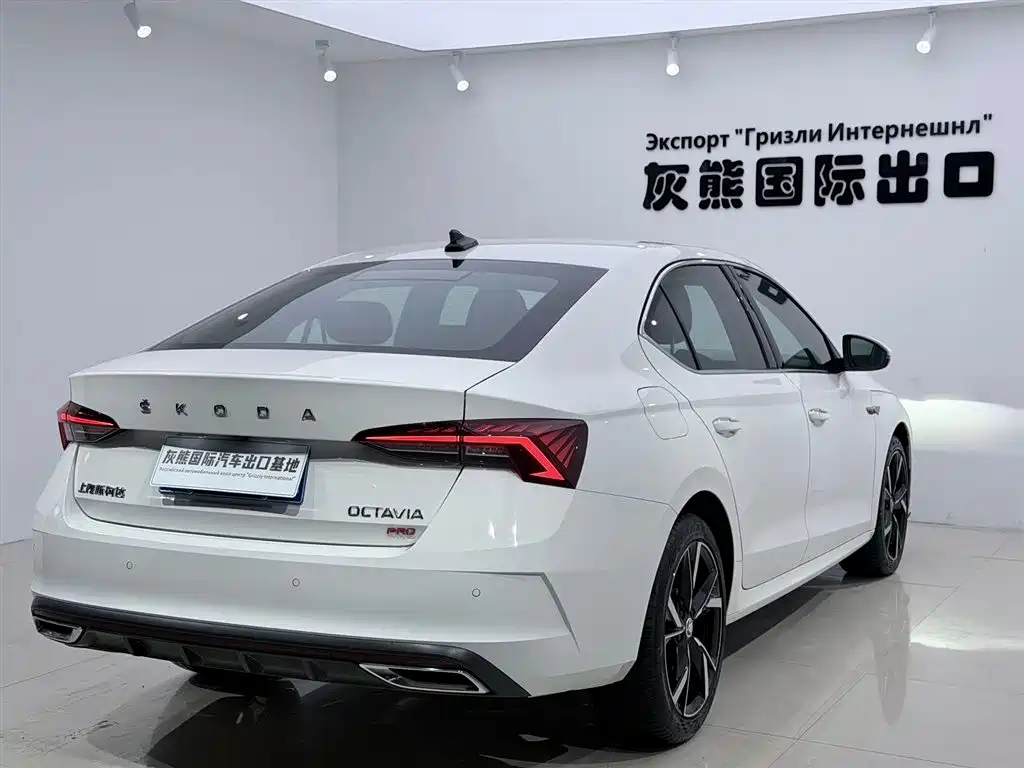 Skoda Octavia 2023