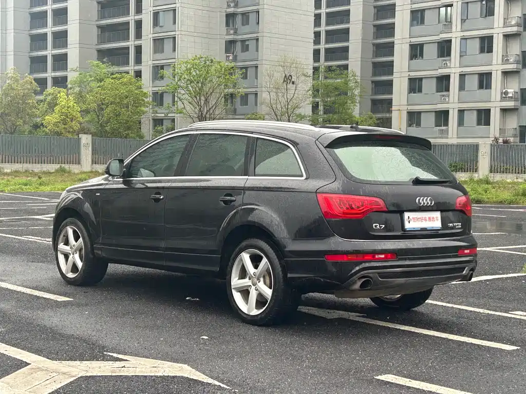 Audi Q7 2015 — фото 4
