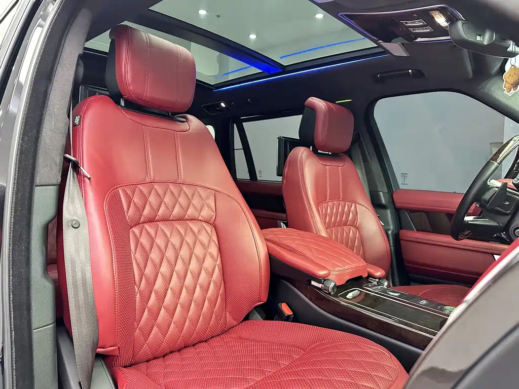 Land Rover Range Rover 2021 — фото 16