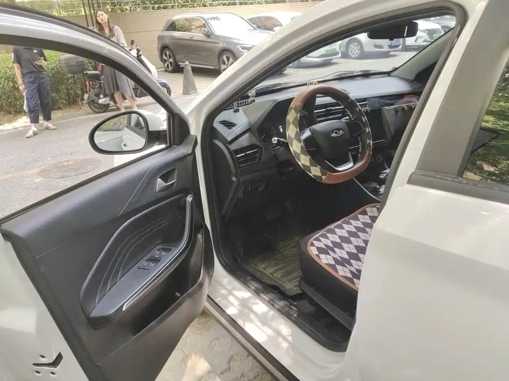 Chery Tiggo 3x 2024 — фото 12