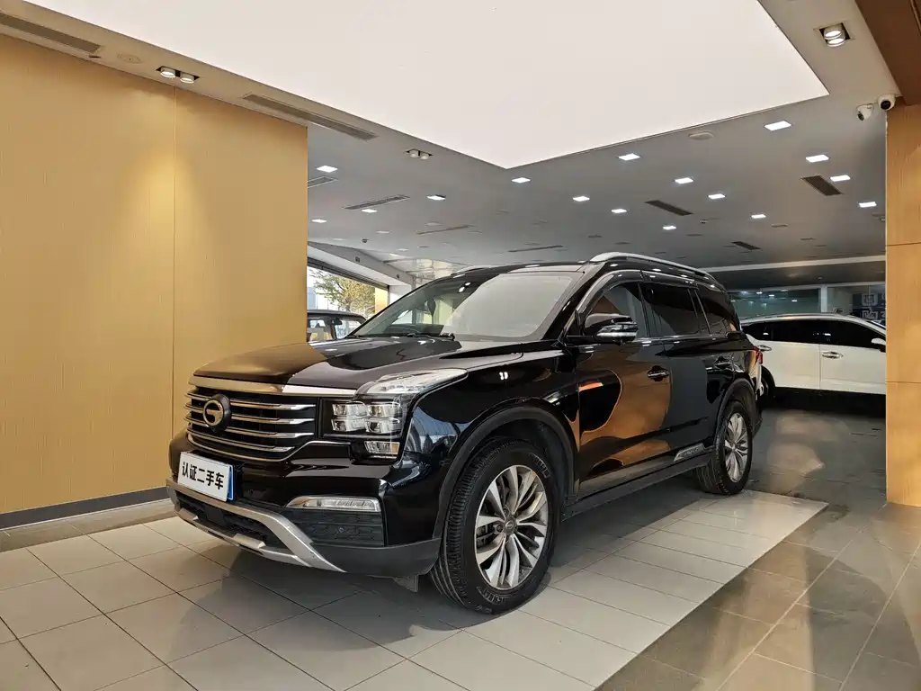 GAC Motor Trumpchi GS8 2017 — фото 1