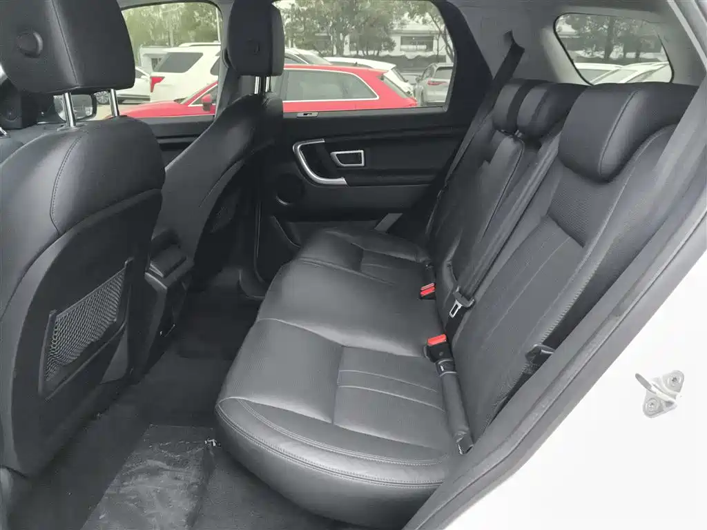 Land Rover Discovery Sport 2019 — фото 13