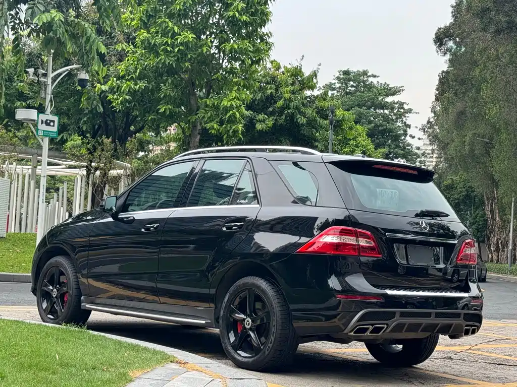 Mercedes-Benz M-Class 2014 — фото 16