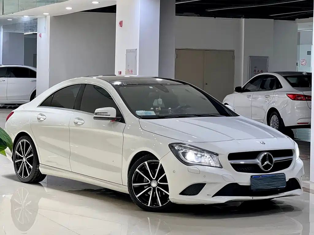 Mercedes-Benz CLA 2015 — фото 3