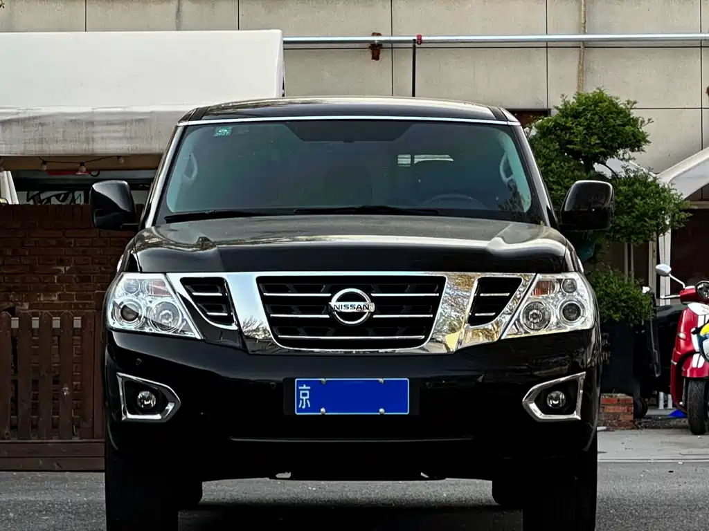Nissan Patrol 2017 — фото 2