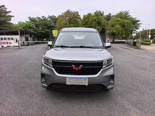 Wuling Journey 2022