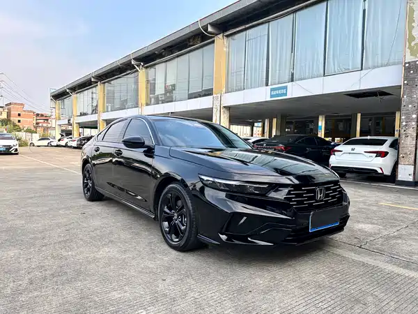 Honda Accord 2025