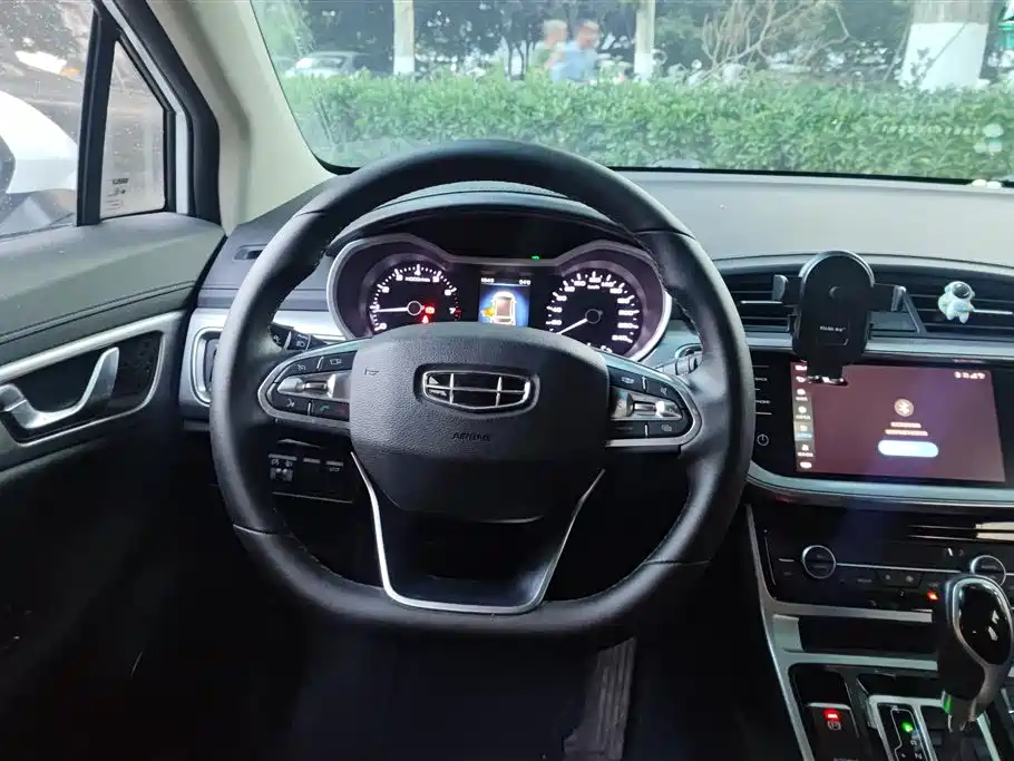 Geely Emgrand GS 2020 — фото 15