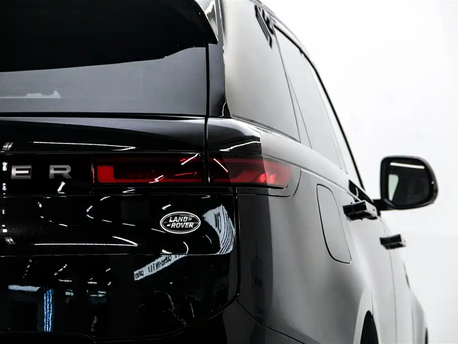 Land Rover Sport 2024 — фото 10
