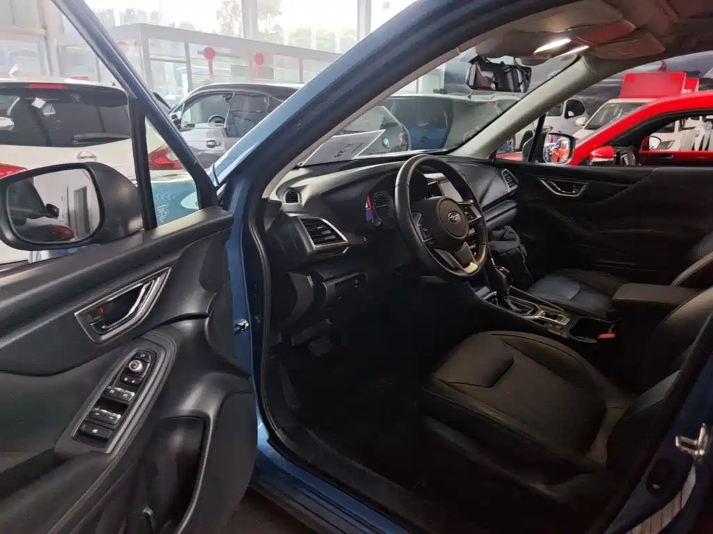 Subaru Forester 2019 — фото 16