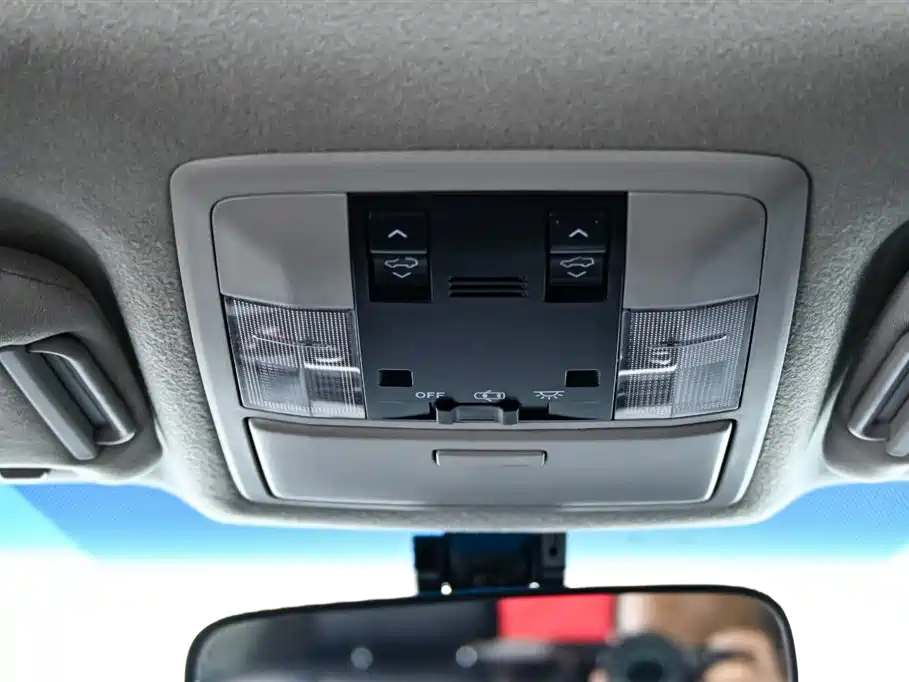 Toyota Prado 2019 — фото 31