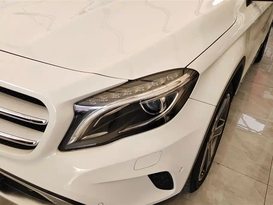 Mercedes-Benz GLA 2015 — фото 5