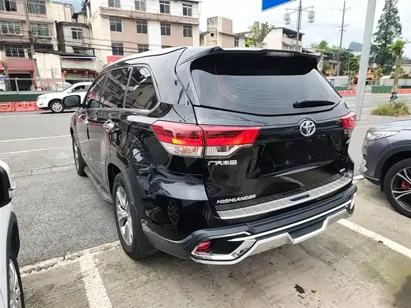 Toyota Highlander 2018