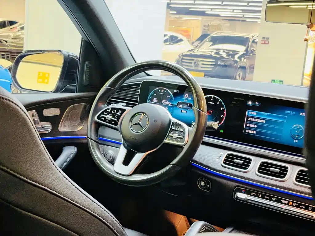 Mercedes-Benz GLS 2022 — фото 17