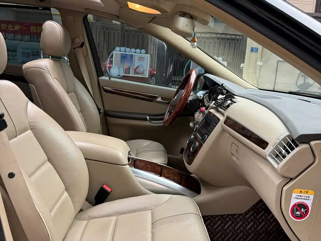 Mercedes-Benz R-Class 2012 — фото 14
