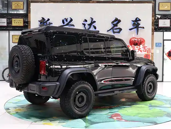 Tank 300 2023