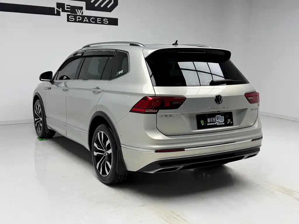Volkswagen Tiguan L 2021 — фото 6