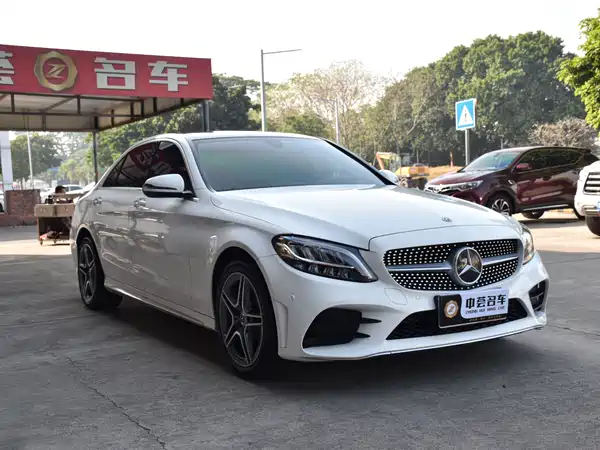 Mercedes-Benz C-Class 2021