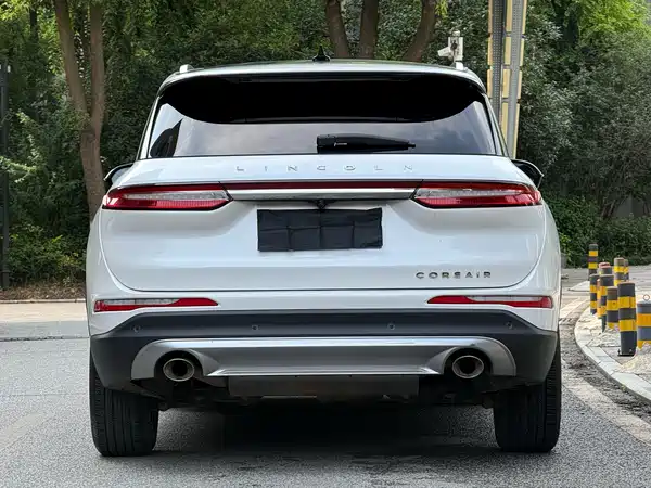 Lincoln Corsair 2021