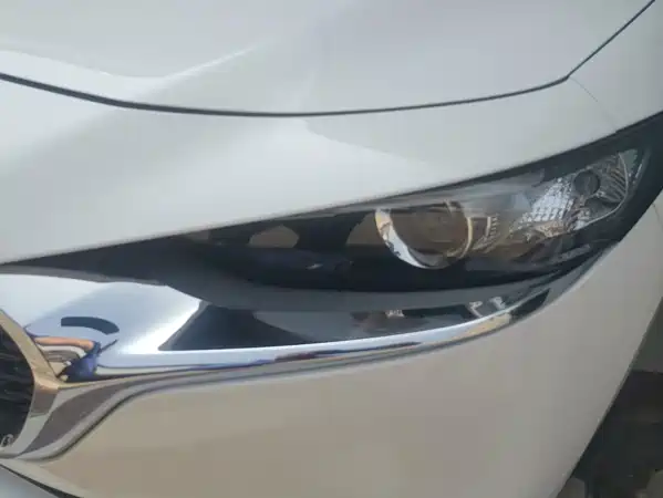 Mazda 3 Axela 2022