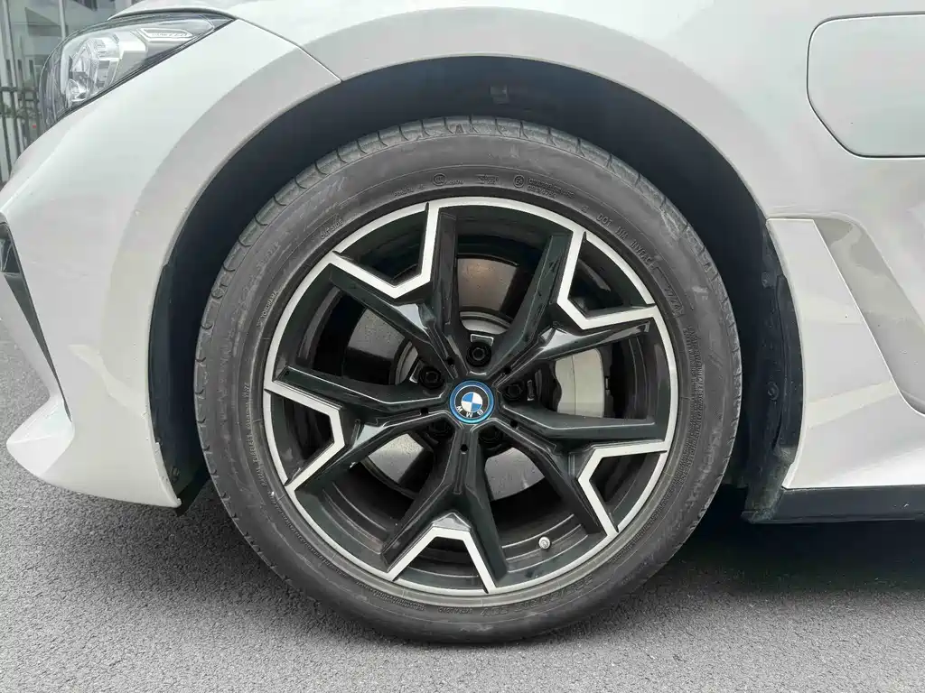 BMW i3 2024 — фото 28