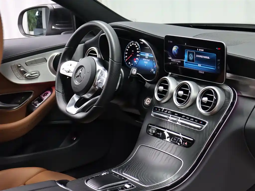 Mercedes-Benz C-Class 2022 — фото 16