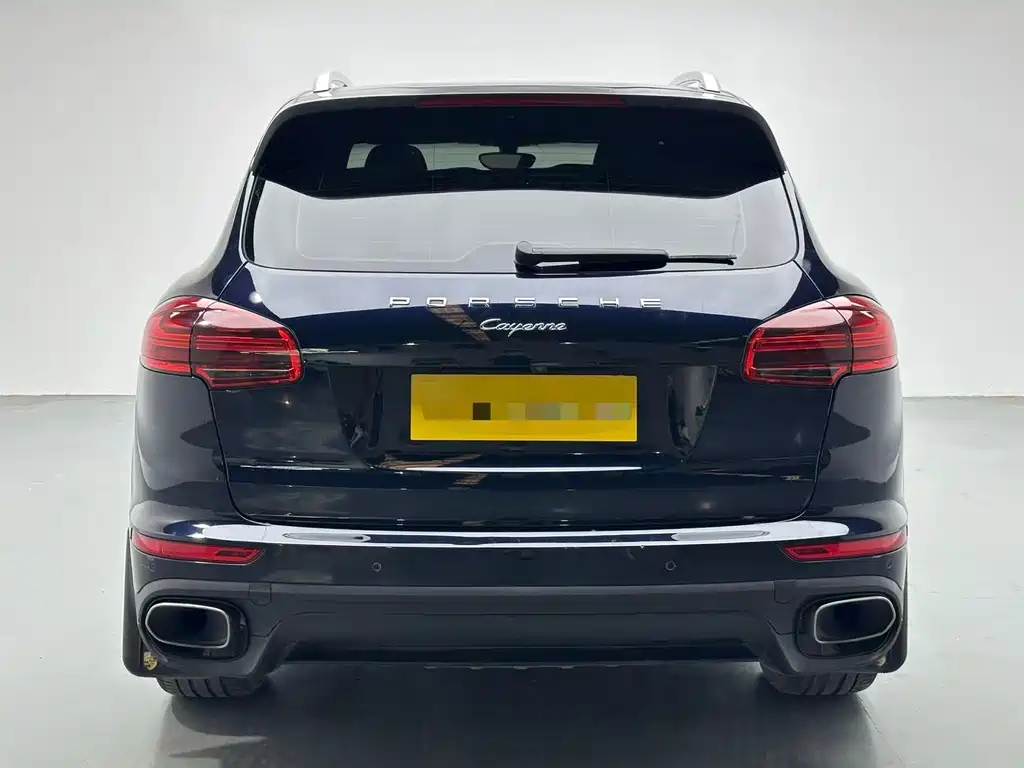 Porsche Cayenne 2017 — фото 8