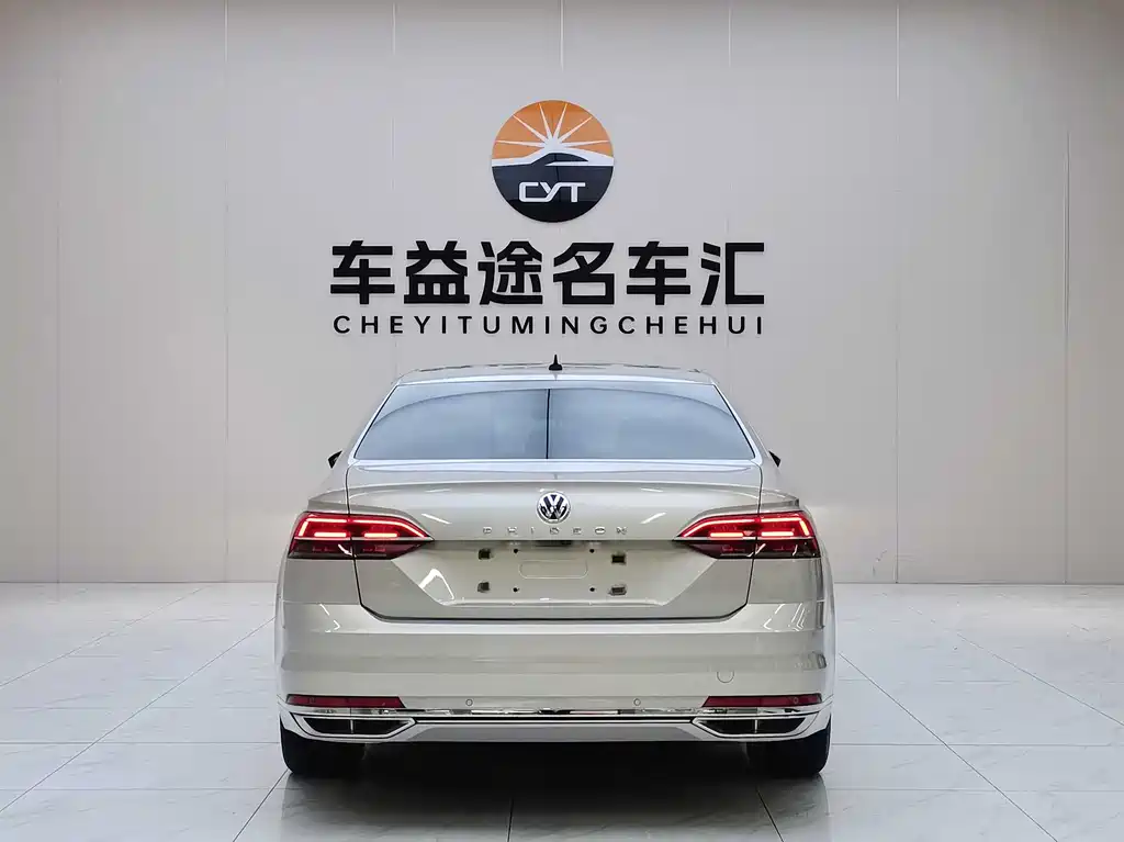 Volkswagen Phideon 2017 — фото 5
