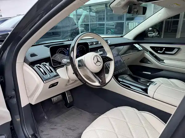 Mercedes-Benz Maybach S-Class 2026