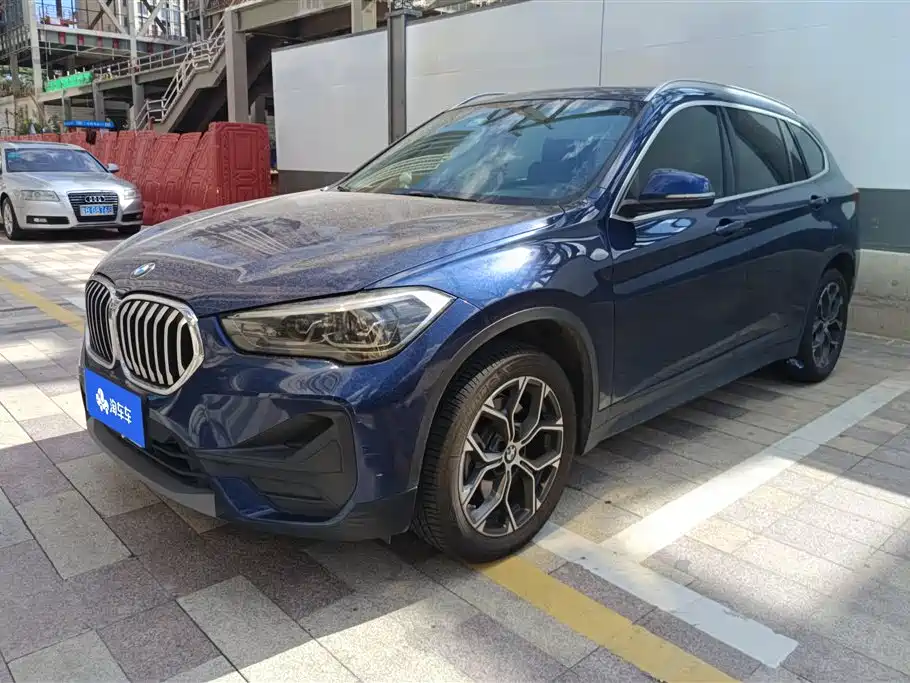 BMW X1 2020 — фото 1
