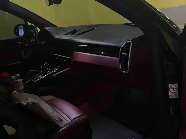 Porsche Cayenne 2019
