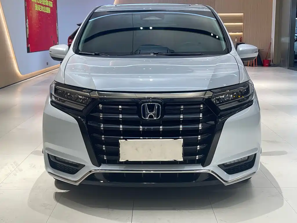 Honda Elysion 2025