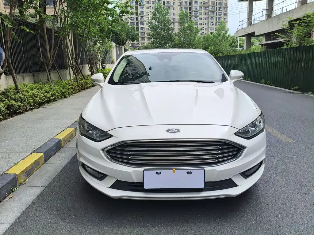 Ford Mondeo 2017 — фото 2