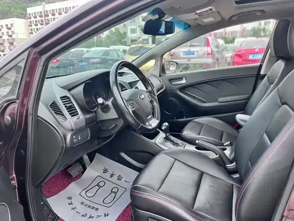 Kia K3 2015