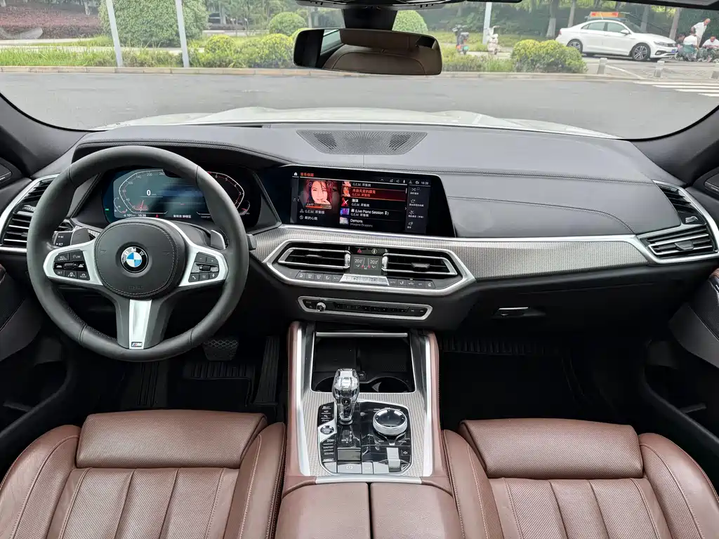BMW X6 2020 — фото 13